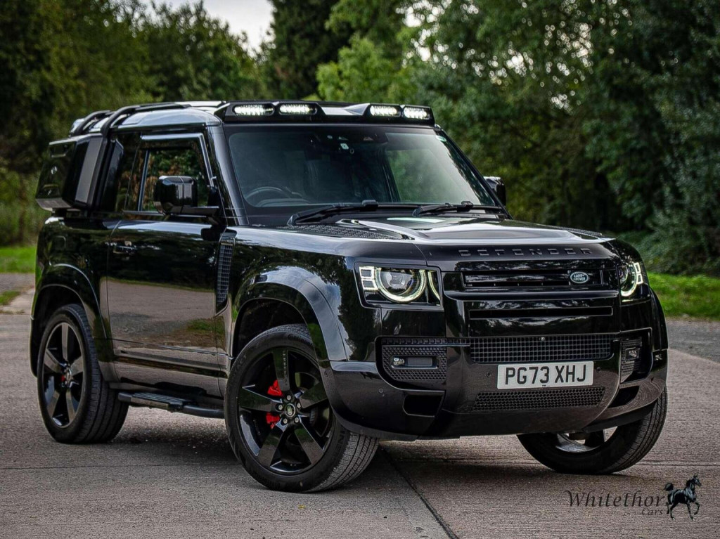 2023 Land Rover Defender 90