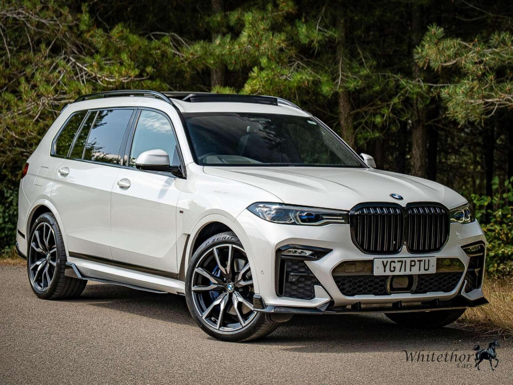 2021 BMW X7